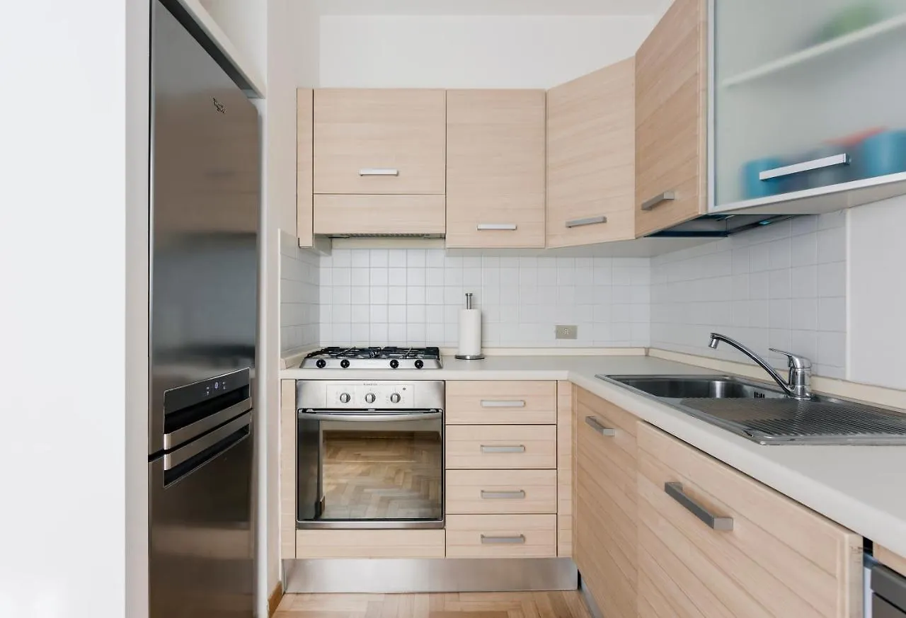 Living Brera, A Unique Experience - Vicolo Fiori Apartment Milan