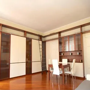  Apartment Trevi - Luxury Italy